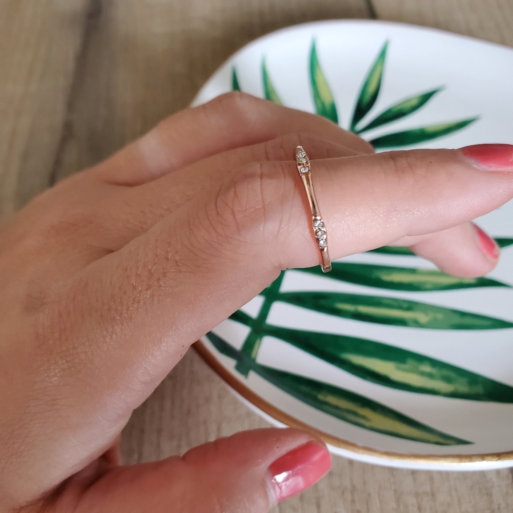 New thin crystal diamond wedding band ring